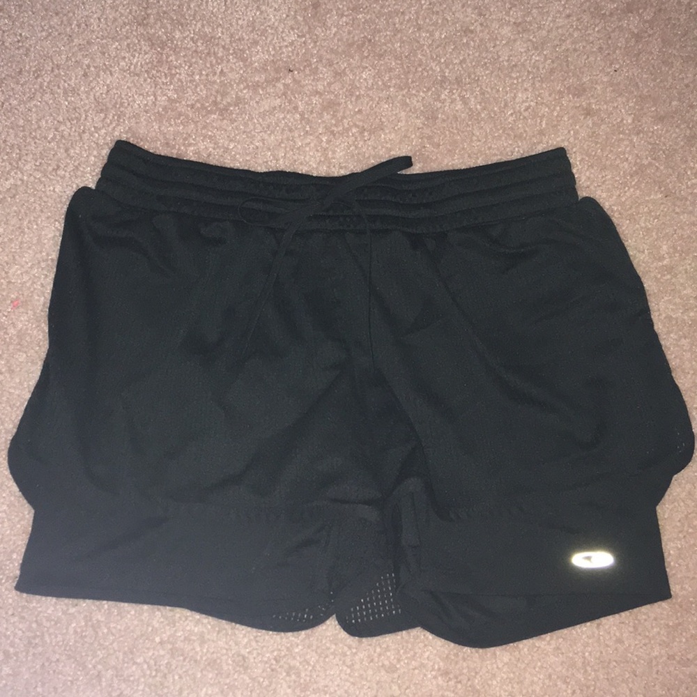 [Champion] Black Mesh Workout Shorts